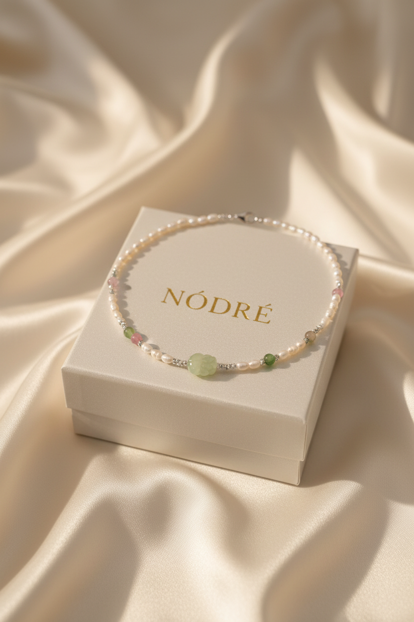 Jade Garden Pearl Necklace by NÓDRÉ